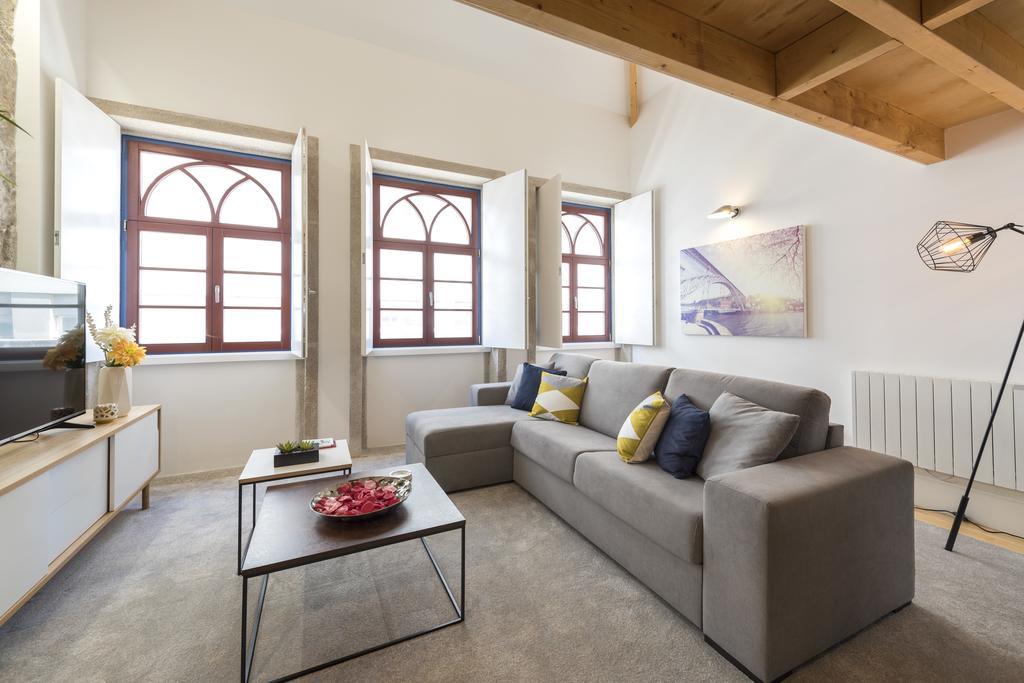 Lovelystay-Modern Loft City Center 포르투 외부 사진
