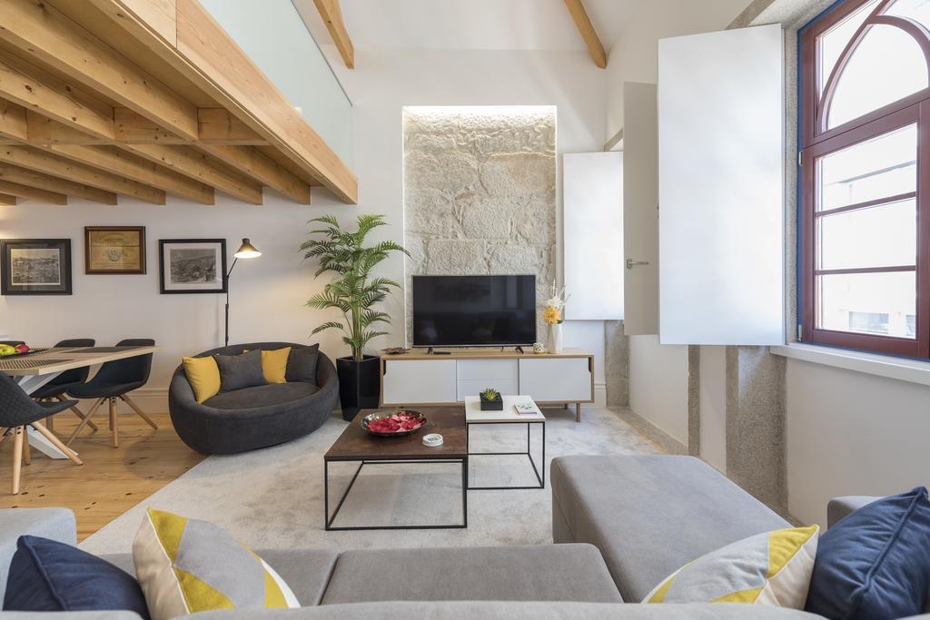 Lovelystay-Modern Loft City Center 포르투 외부 사진